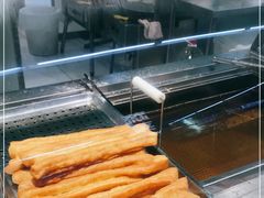 -家乐福(四元桥购物中心店)