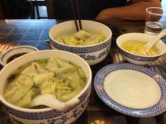 -笑来喜馄饨小笼工坊店(湖滨街店)