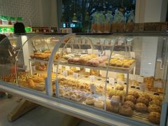 面包甜点陈列柜-派斯俊·本味(解放南路店)