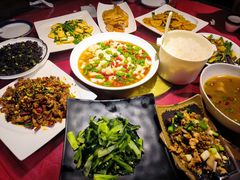 -宣威山野人家·云南菜·菌火锅(金碧店)