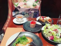 -广州富力丽思卡尔顿酒店