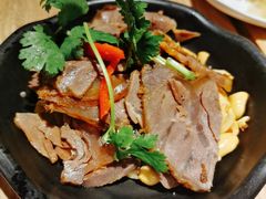 招牌酱牛肉-老班长手工灌汤包老店(东山店)