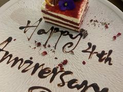 -Mark&Mars Restaurant