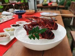 -鲤院·新中式美学·庭院餐厅(夫子庙店)