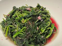 -鱼鲜饭香·招牌汽锅剁椒鱼头王