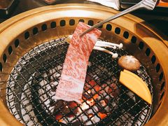 -山川小町·极番烧肉(新地假日广场店)