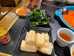 -吼堂老火锅(武汉 天地壹方南馆店)