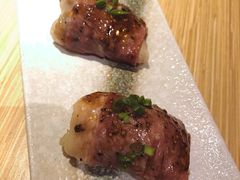 生牛肉火炙寿司-舞漁日料美人胶原锅(陆家嘴中心店)