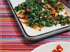 -香巴拉云南餐厅(华莱坞店)