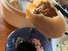 无锡小笼包-新万鑫银丝面·非遗无锡味(惠山古镇店)