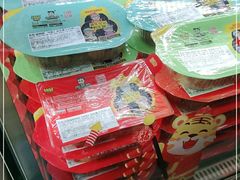 -周黑鸭(深圳南山区海岸城店)