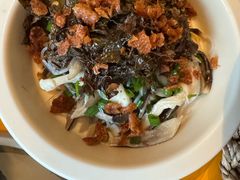 树皮菜拌鸡枞菌-SHAN山(前滩太古里店)