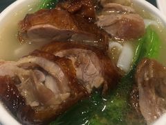 -广东仔港式茶餐厅(银泰店)