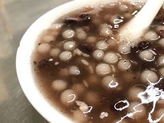 -芳婆糕团店(王府大街店)