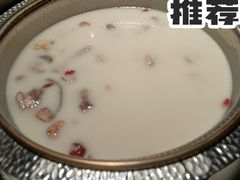 -煲宫猪肚鸡(晶品店)