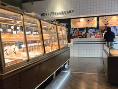 -黑草莓(重庆路店)