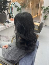-DO A HAIRSTYLE