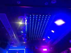 -温莎KTV(珠江路店)