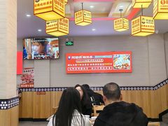 -阿婆情腊排骨火锅(金虹路店)