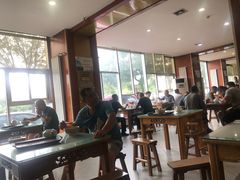 大堂-吾穆勒蓬灰牛肉面·清真(北滨河中路店)