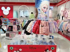 -王府井奥莱临潼小镇(临潼店)