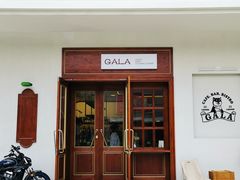 -ZAZA.CAFE.BAR