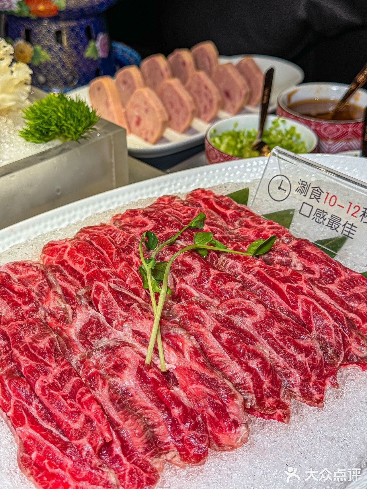 终于吃到了心心念念的老北京铜锅涮肉尊嘟太棒了！