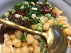 -呼啦面馆·头牌豌杂面(爱琴海店)