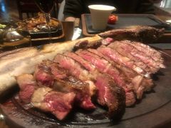 -恰餐厅及酒吧 CHAR Bar & Grill (北京丽都皇冠假日店)