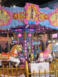 -卡通尼乐园(绿地缤纷城店)