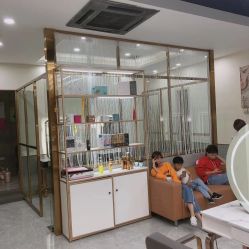 点击看大图 大厅-康康时尚烫染