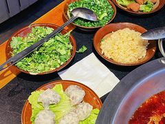 -王婆乔鲜鱼自助火锅(蜀汉路店)