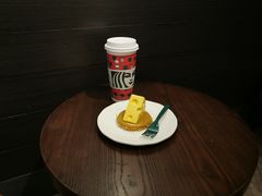 -星巴克臻选(南京金茂览秀城店)