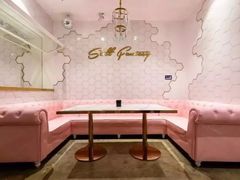 -范特西FANTASY量贩式KTV(民主广场店)
