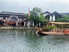 -茅山东方盐湖城景区