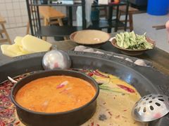 -黄潇洒老火锅(九眼桥宏济巷店)