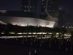 -南京眼步行桥