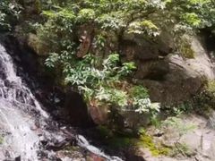 -百丈飞瀑