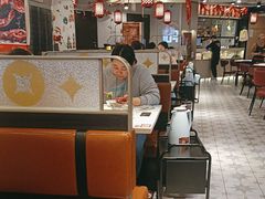 -八合里牛肉火锅(上海世茂广场店)