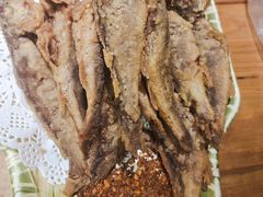 炸小黄鱼-小俩口烧烤东北菜(双井店)