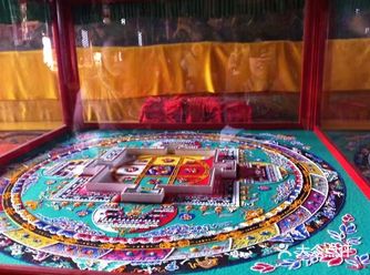 库存库存走一波 去雍和宫是好几年前了 那个时候的手机