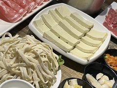 -郑享吃烧烤烩面(红专路店)