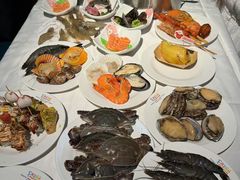 -领鲜活海鲜榴莲自助火锅(东门店)