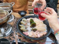 -丽江庭院·云南野生菌·海鲜火锅(鼓楼四合院店)