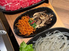 -捞王锅物料理(上海世茂广场店)