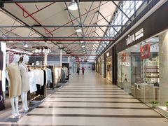 -TIMES CITY OUTLETS 时代·城市·奥特莱斯(上海国际时尚中心店)