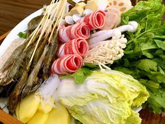 -樾餐厅泰式海鲜火锅(民歌湖店)