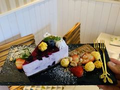 -Rabbit Cafe私房西餐甜点咖啡(栖霞路店)