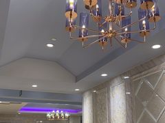 -沪华海鲜大酒楼(南汇店)