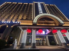 -锦龙国际酒店(天津奥体中心华苑地铁站店)